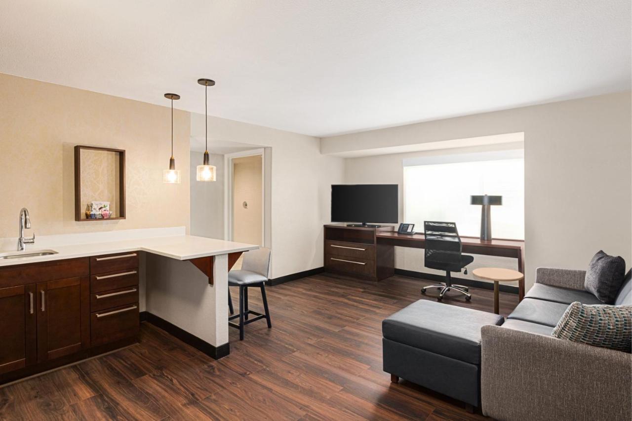 Residence Inn Denver Cherry Creek Экстерьер фото