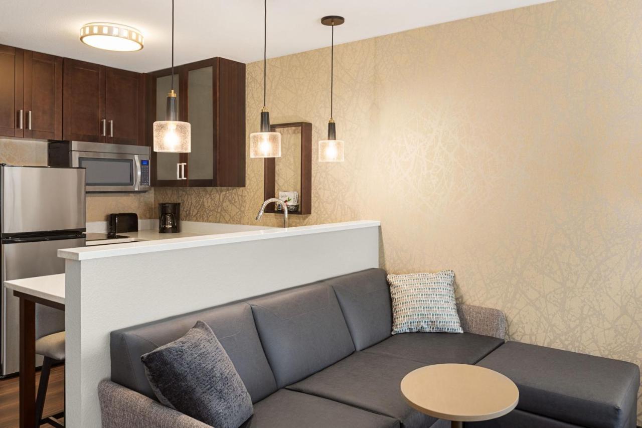 Residence Inn Denver Cherry Creek Экстерьер фото