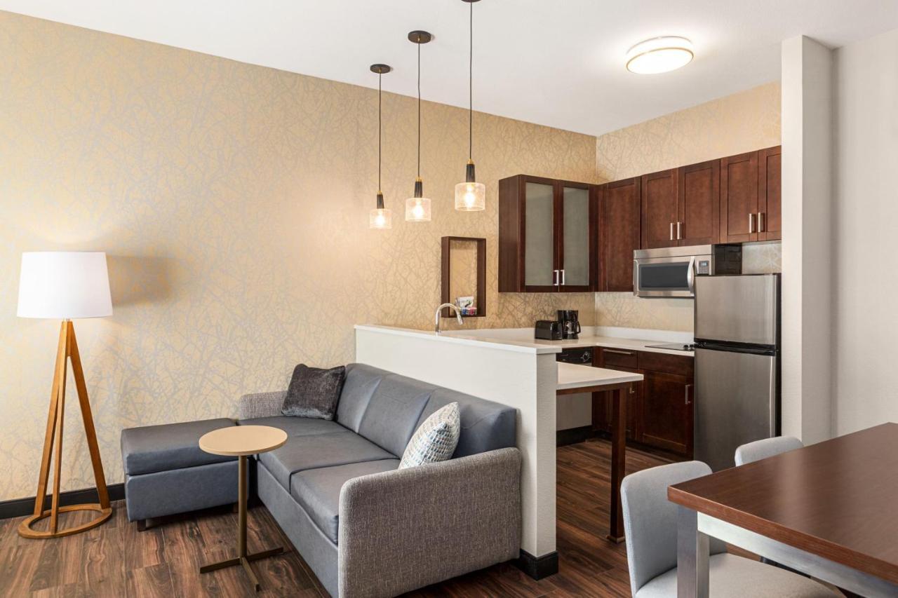 Residence Inn Denver Cherry Creek Экстерьер фото