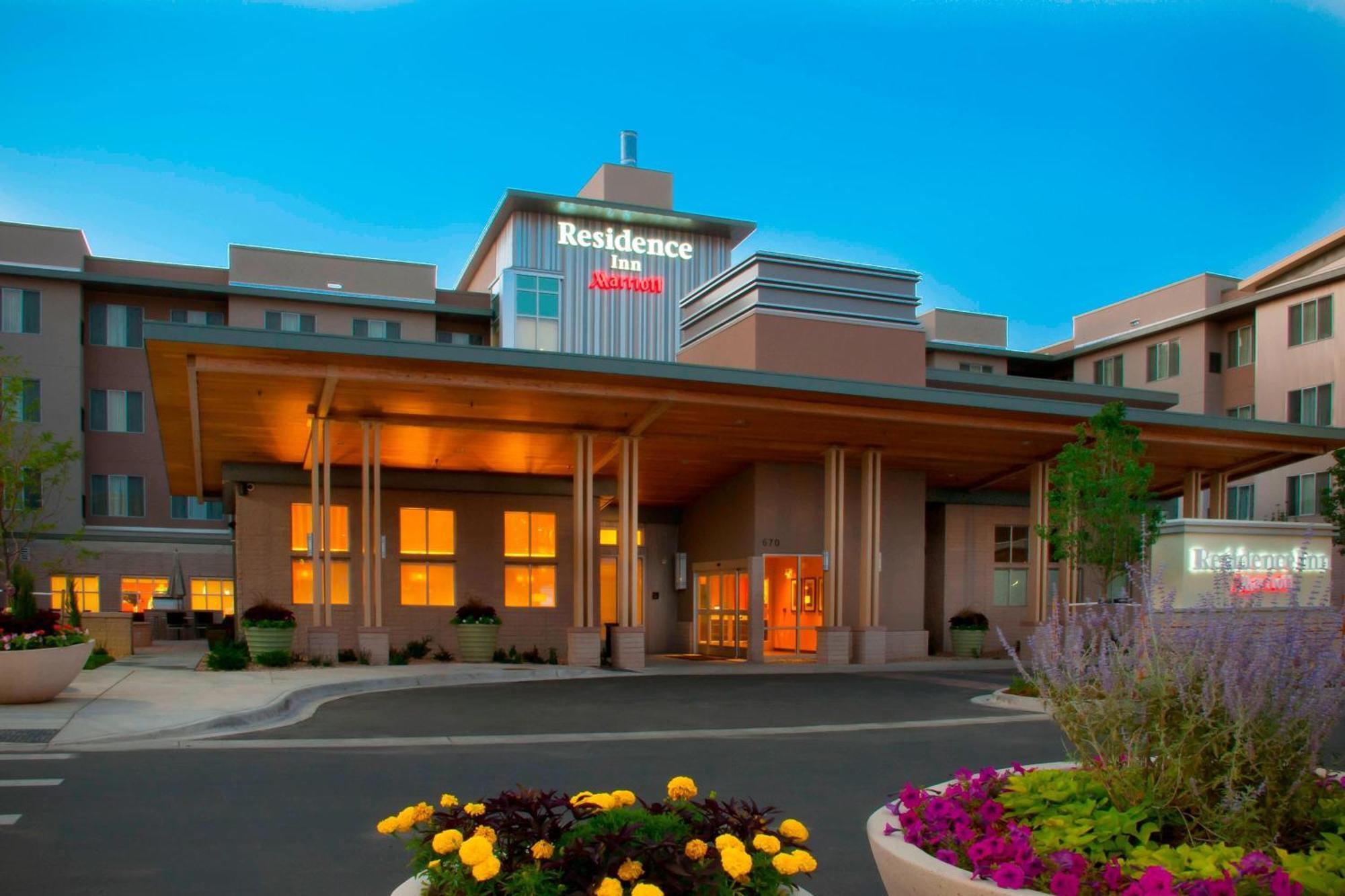 Residence Inn Denver Cherry Creek Экстерьер фото